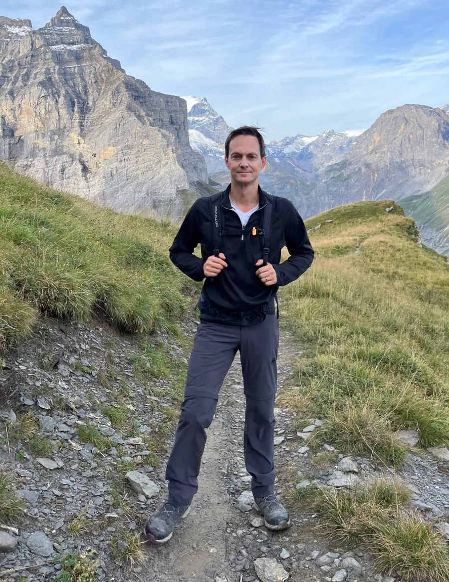 Marc-Felix Otto en randonnée en montagne